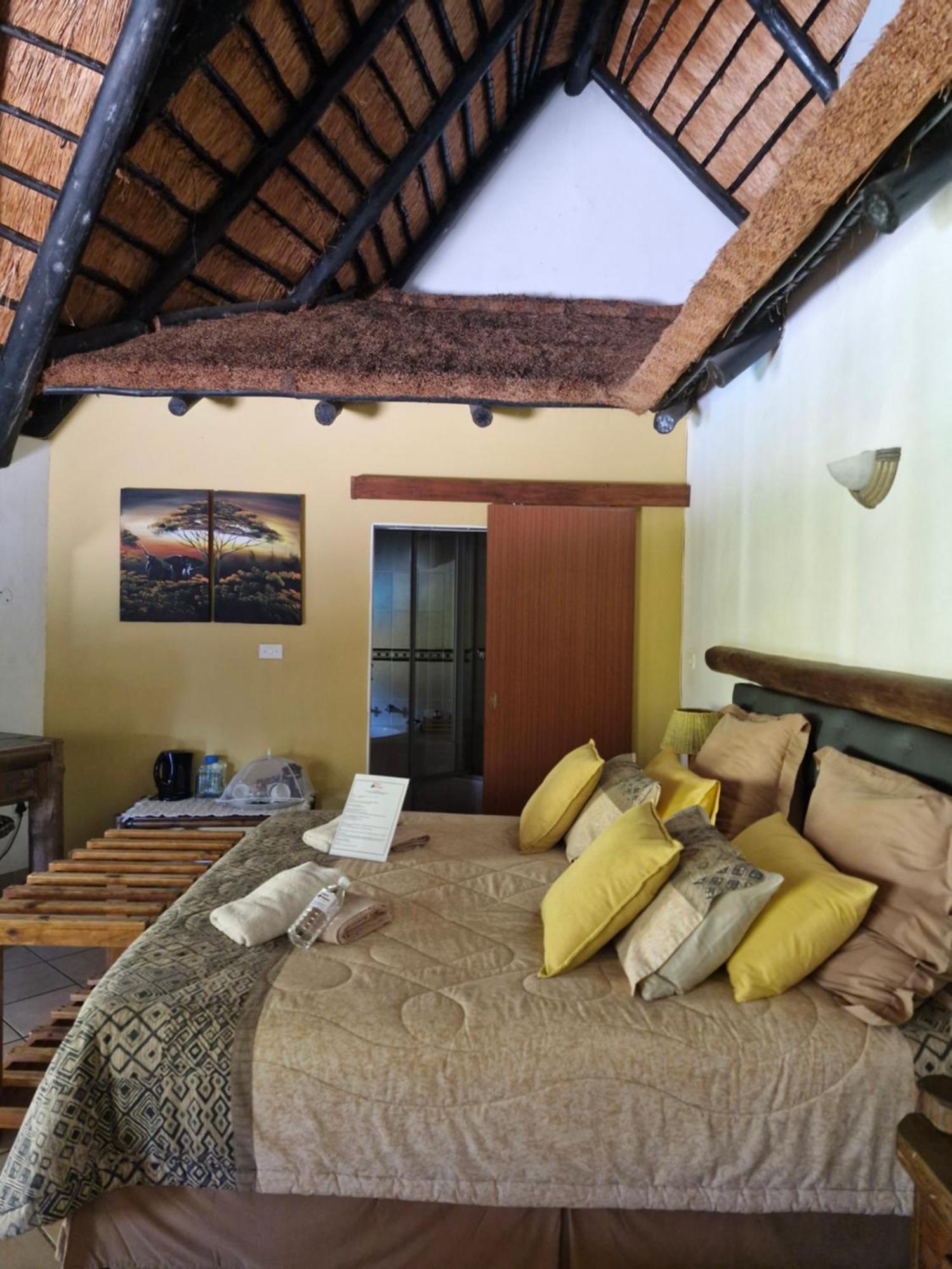 African Ambience Guest House Saint Lucia Estuary エクステリア 写真